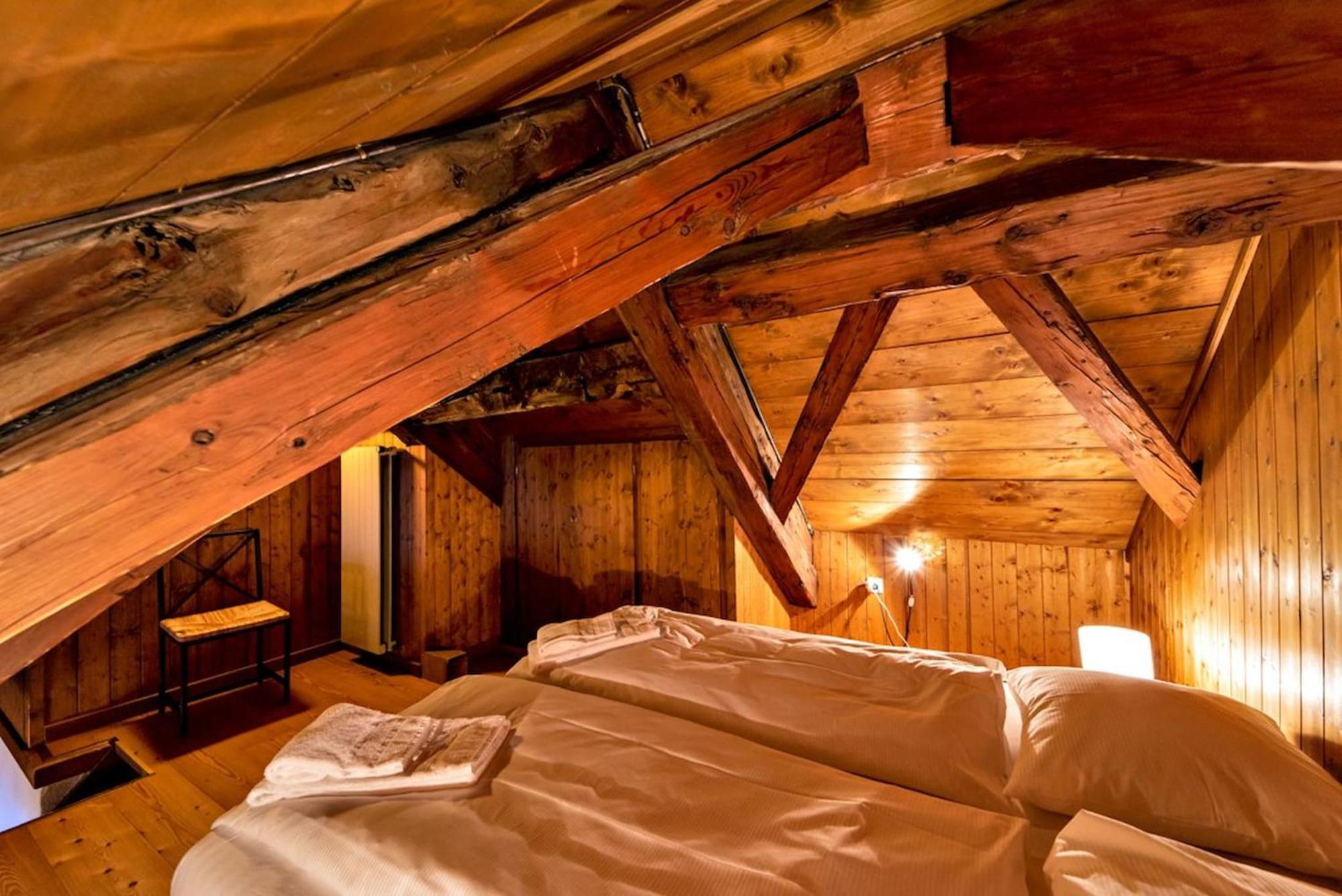 Chesa La Cuntainta - Sils Maria Apartment Bagian luar foto
